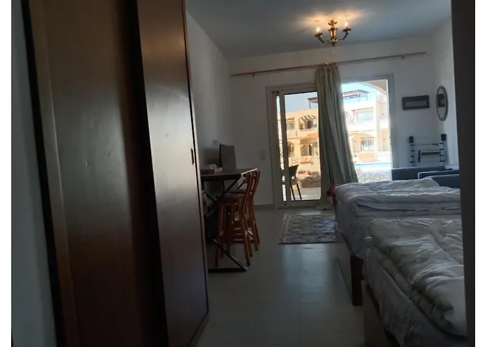 Nadira Sea View Üdülőközpont *