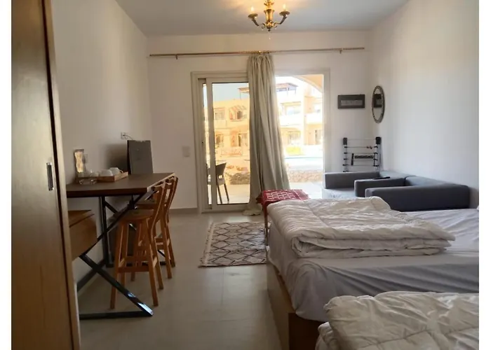 Nadira Sea View Üdülőközpont *